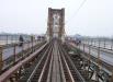 Làm cầu mới “cõng” đường sắt thay cầu Long Biên