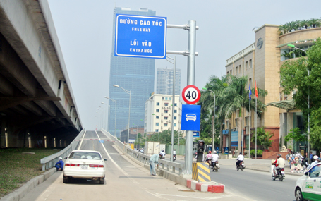 Hệ thống đường dẫn lên đường trên cao cũng đã hoàn thành